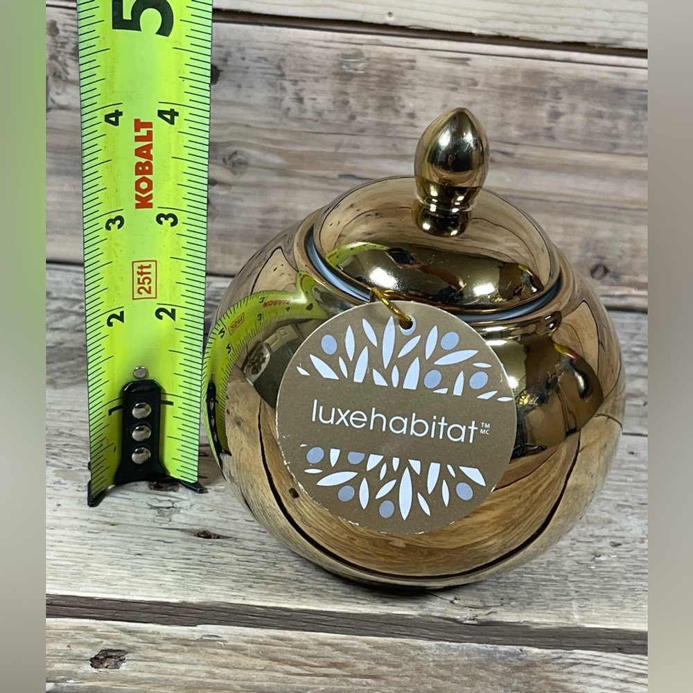 Luxe Habitat Gold Jar 5” White Ceramic Storage Container Modern Decor Lid Pot